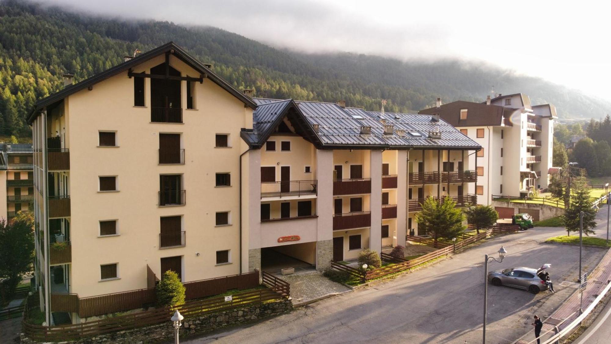 Aprica , Lusso A 300M Dalle Piste Da Sci, Garage Privato E Deposito Sci Gratuito Le Bratte Dış mekan fotoğraf
